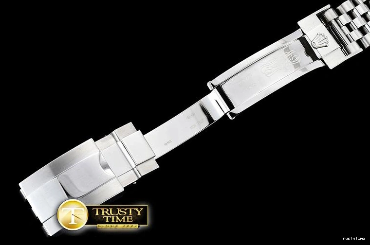 1209 ROLGMT147B – GMT Master II Durable 979